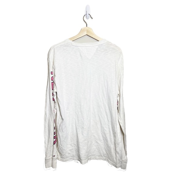 Tommy Jeans Brooklyn New York Long Sleeve T-Shirt White and Pink - Picture 6 of 6